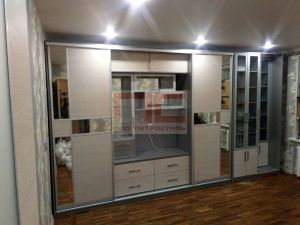 Современная стенка с раздвижной библиотекой купе