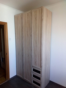 Размер шкафа  ш.1200 в.2400 гл.550,  стоимость  24200 руб.